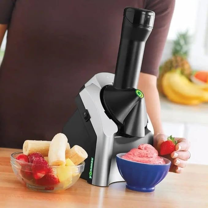 ZAMORA MART ice cream treat maker, compact kitchen appliance for making frozen desserts and ice cream treats at home.